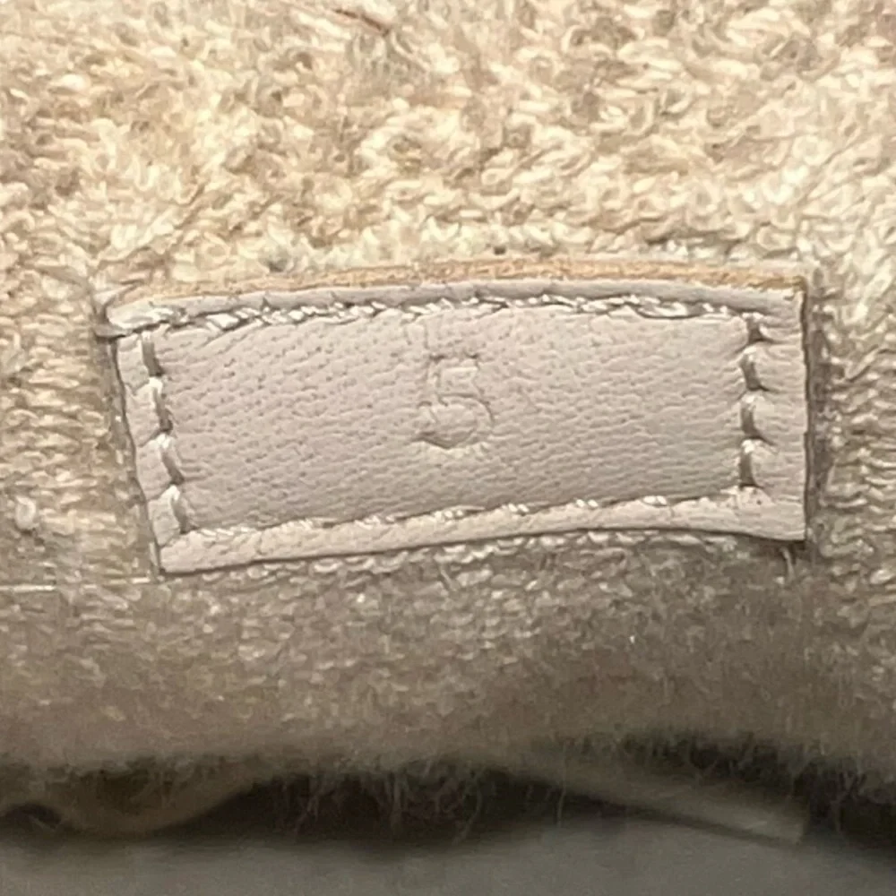 Gucci Screeners - Men’s 5, fits women’s 8.5-9 - Picture 6 of 6